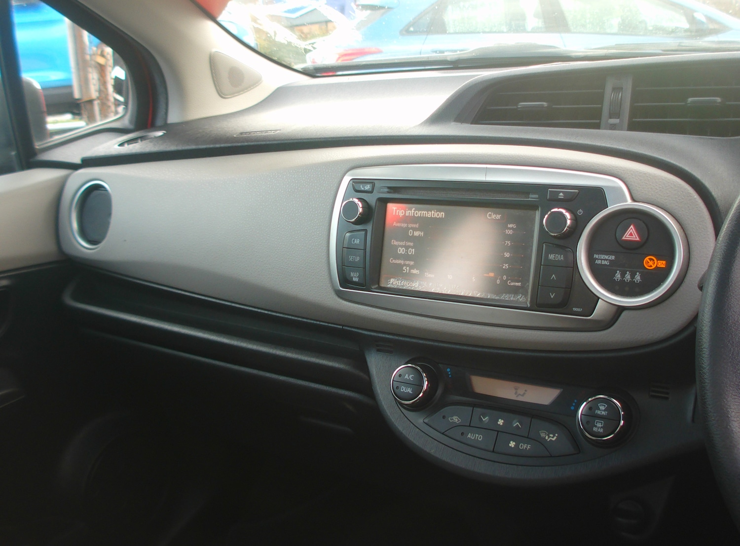 Used Toyota Yaris 2012 for sale - 76565600: Photo 13