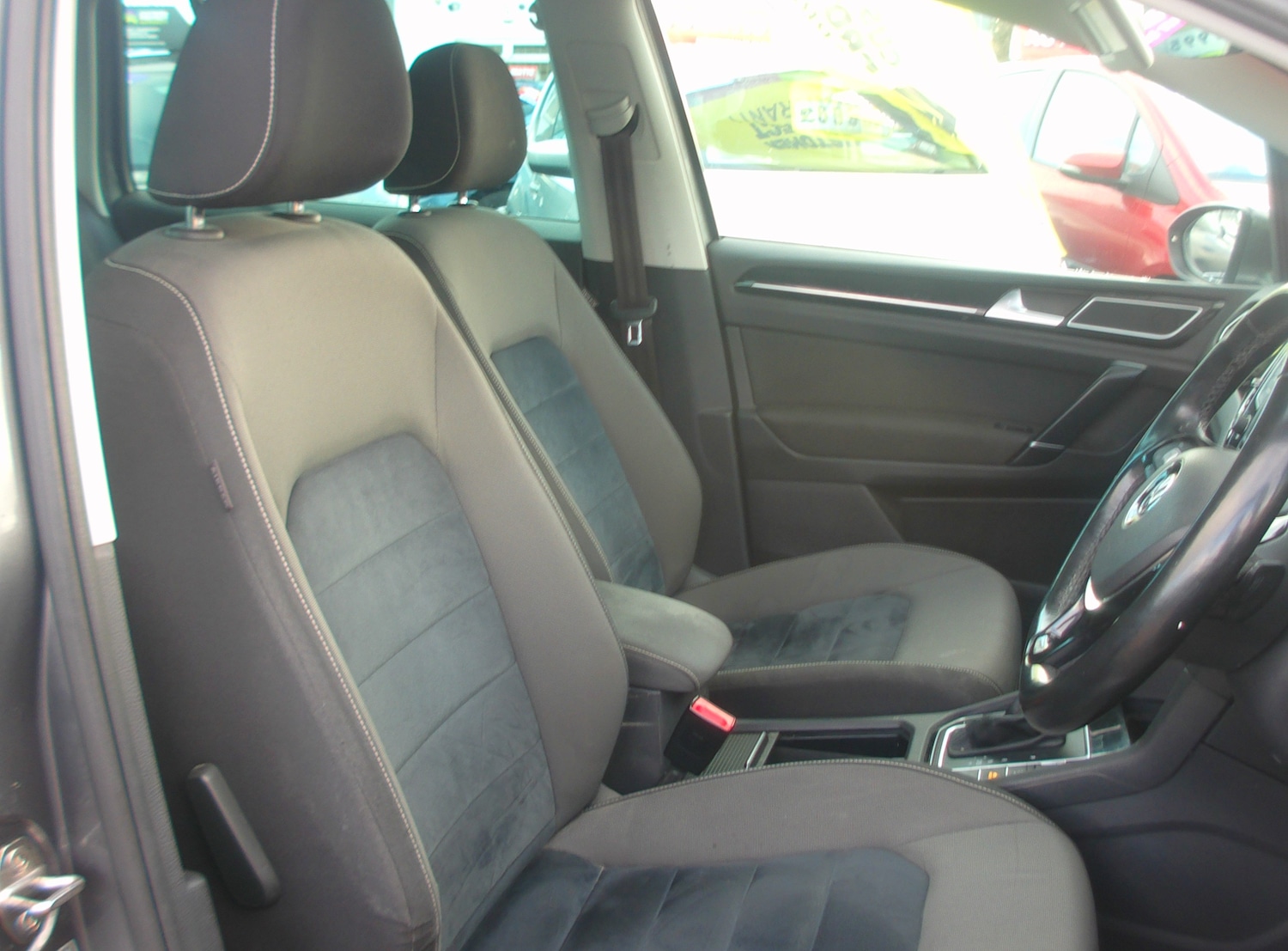 Used Volkswagen Golf SV 2017 for sale - 77226128: Photo 10