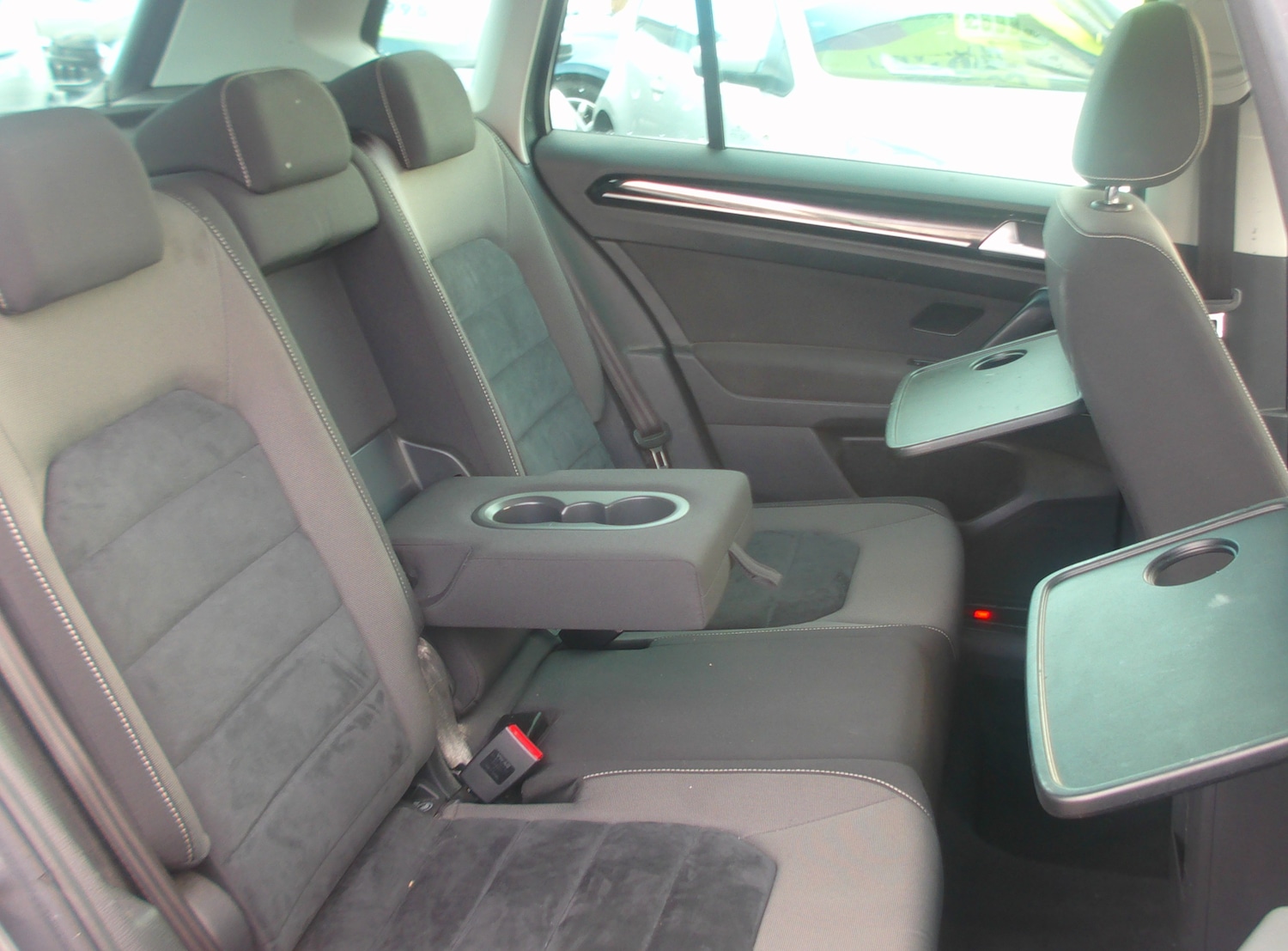 Used Volkswagen Golf SV 2017 for sale - 77226128: Photo 9