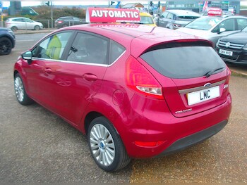 Used Ford Fiesta 2010 for sale - 77529290: Photo