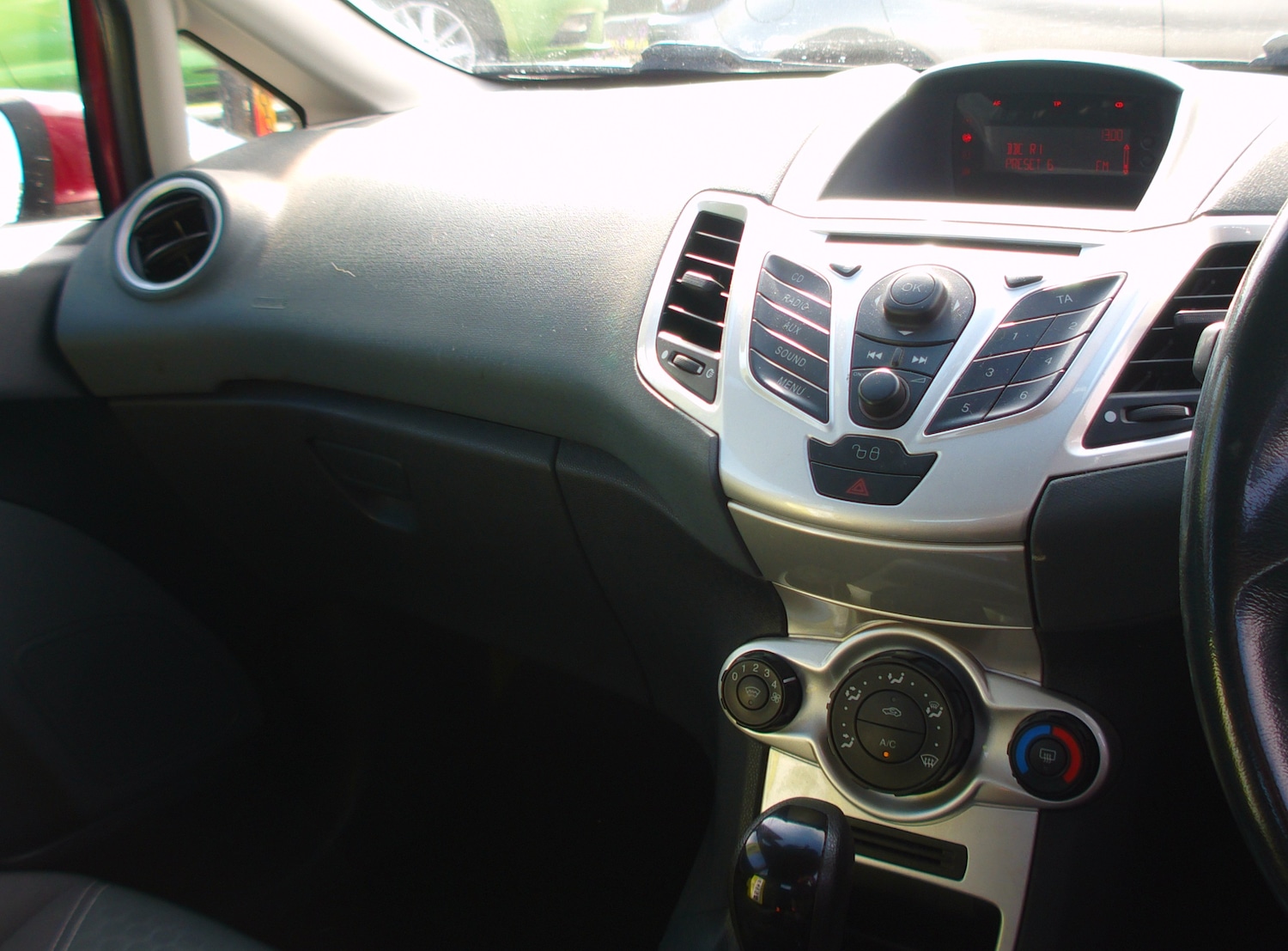 Used Ford Fiesta 2009 for sale - 76064980: Photo 12