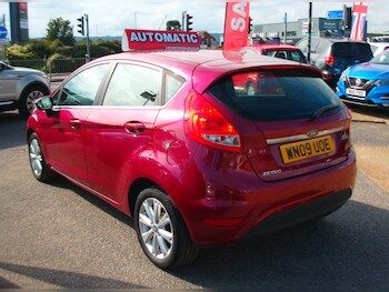 Used Ford Fiesta 2009 for sale - 76064980: Photo