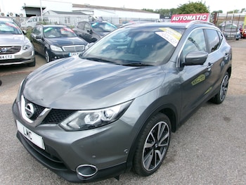 Used Nissan Qashqai 2017 for sale - 79381054: Photo