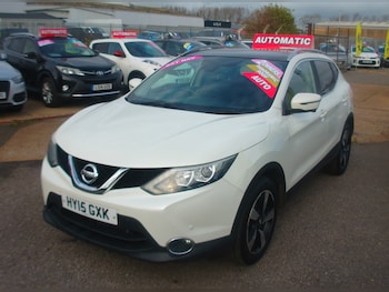 Used Nissan Qashqai 2015 for sale - 76569305: Photo