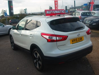 Used Nissan Qashqai 2015 for sale - 76569305: Photo