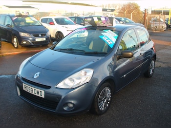 Used Renault Clio 2009 for sale - 76554442: Photo