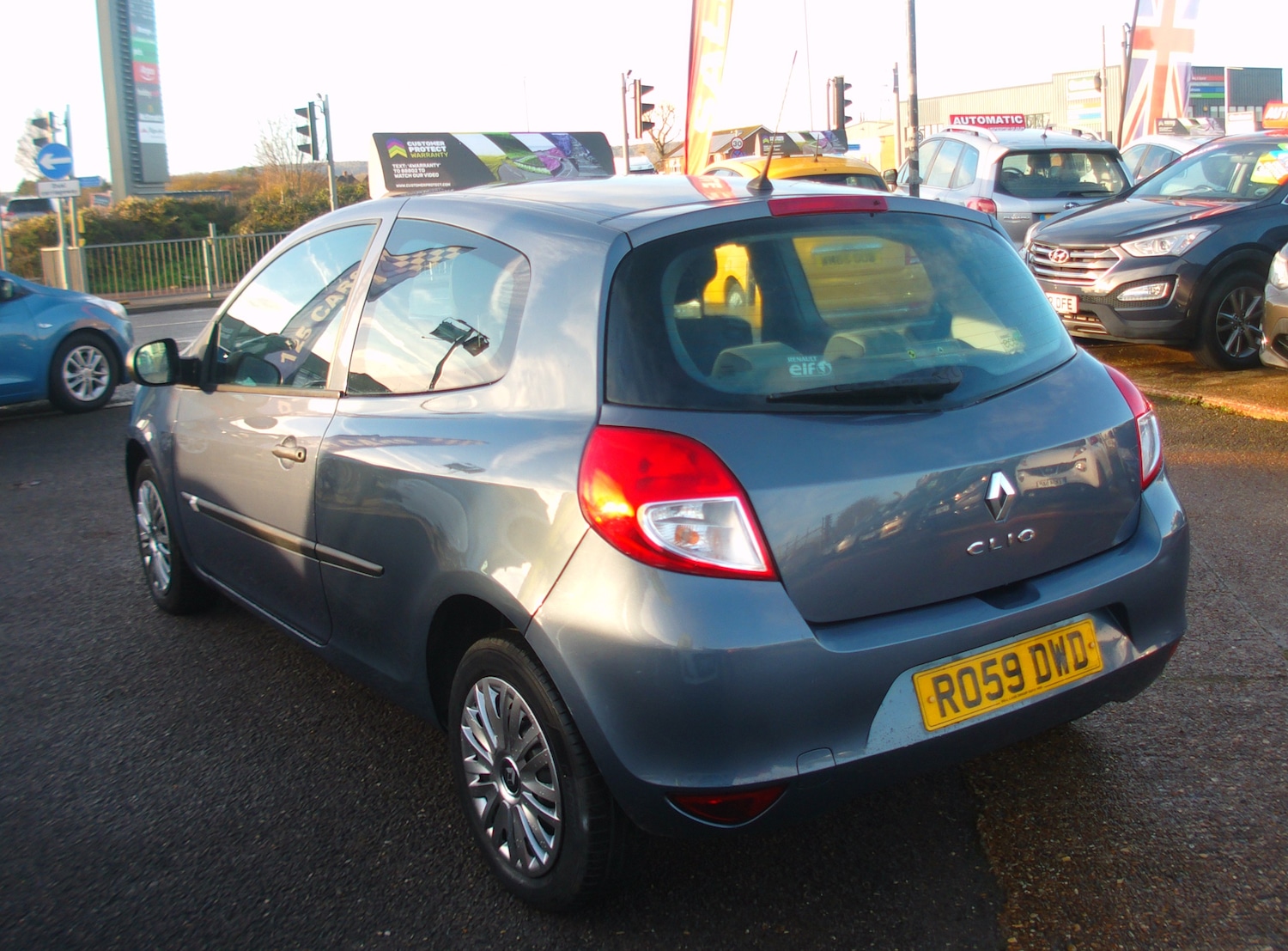 Used Renault Clio 2009 for sale - 76554442: Photo 4