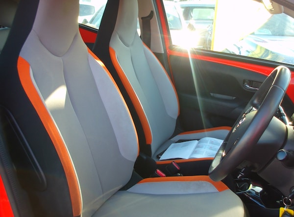 Used Toyota AYGO 2014 for sale - 75999433: Photo 9