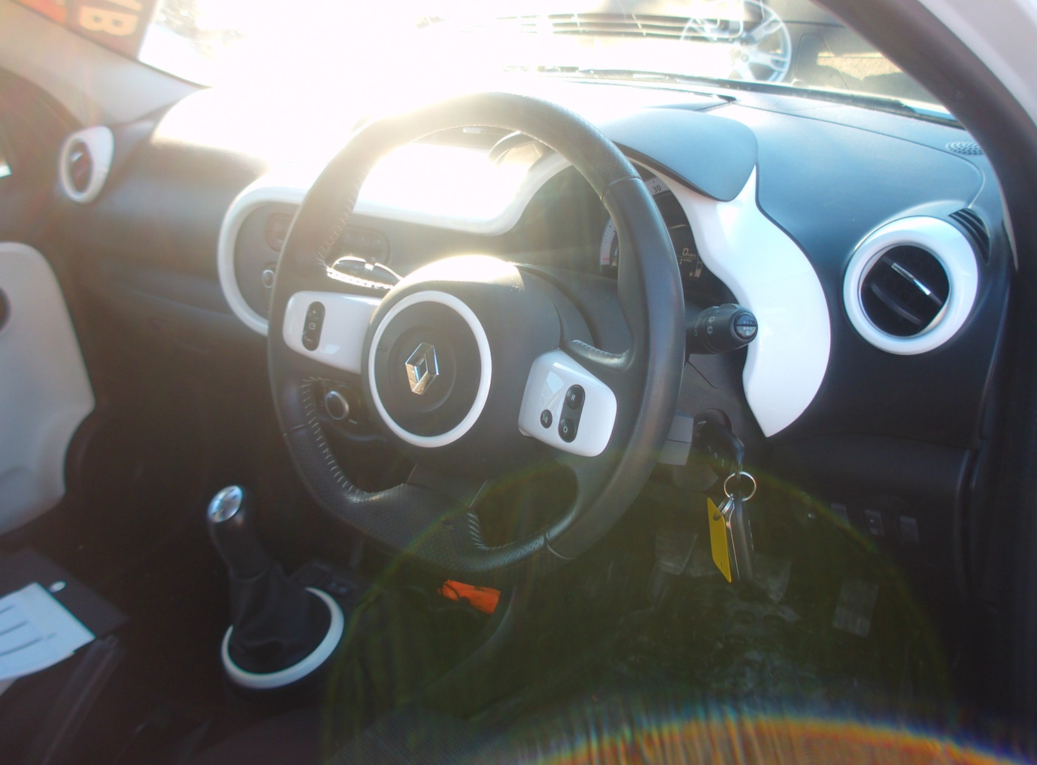 Used Renault Twingo 2016 for sale - 76588756: Photo 10