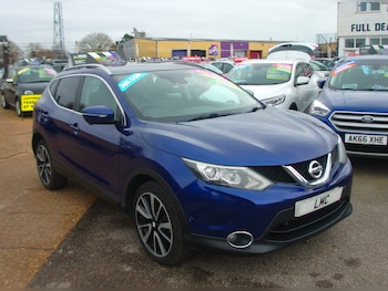 Used Nissan Qashqai 2014 for sale - 77616999: Photo