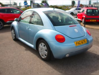 Used Volkswagen Beetle 2004 for sale - 75746635: Photo