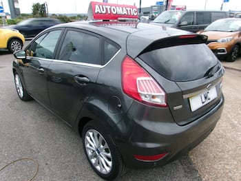 Used Ford Fiesta 2016 for sale - 79651830: Photo