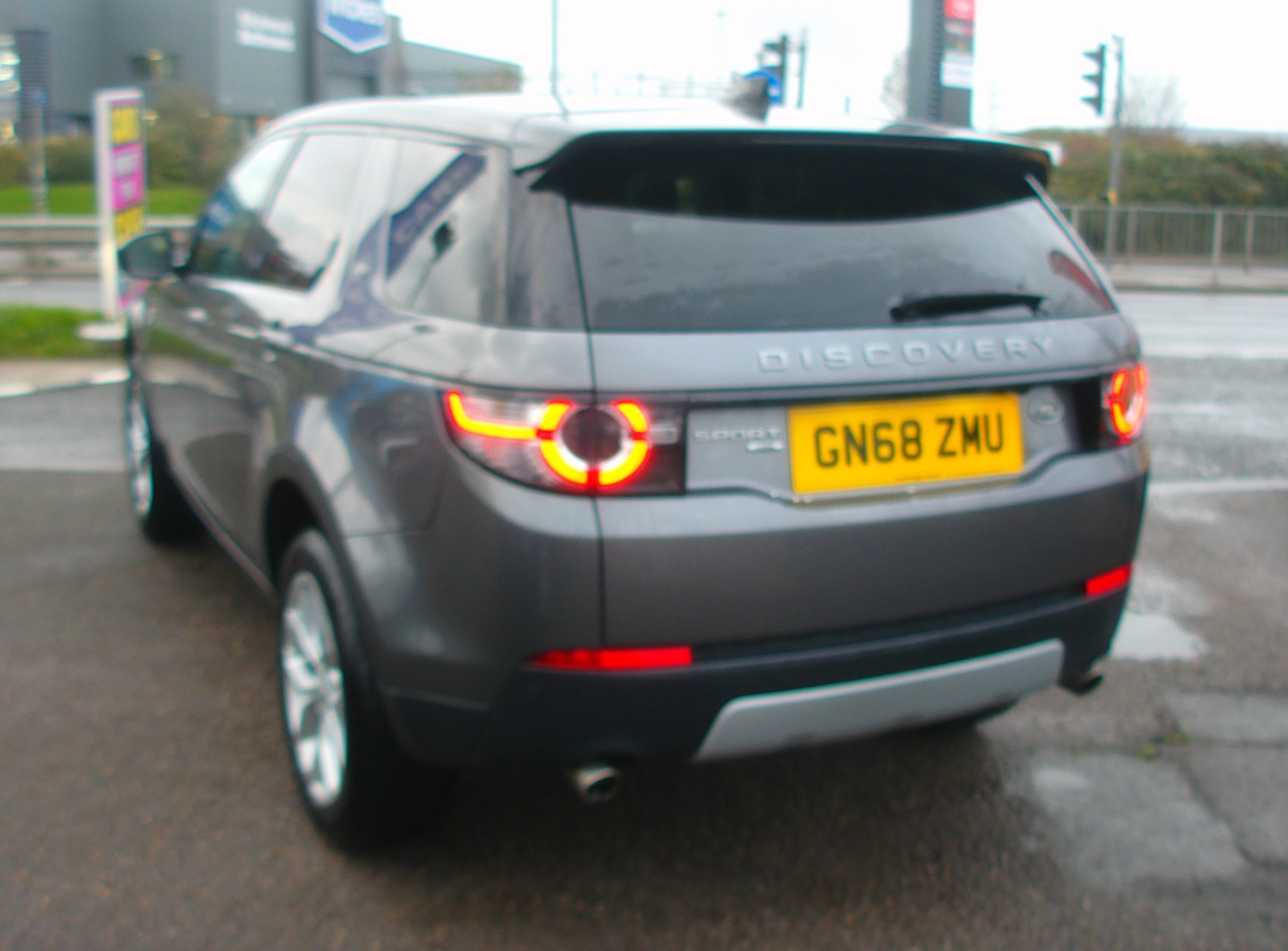 Used Land Rover Discovery Sport 2018 for sale - 76792456: Photo 6