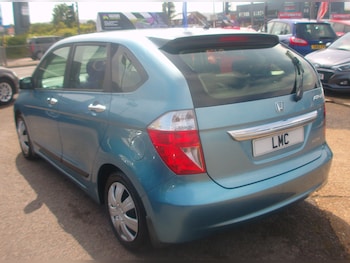 Used Honda FR-V 2006 for sale - 78509499: Photo