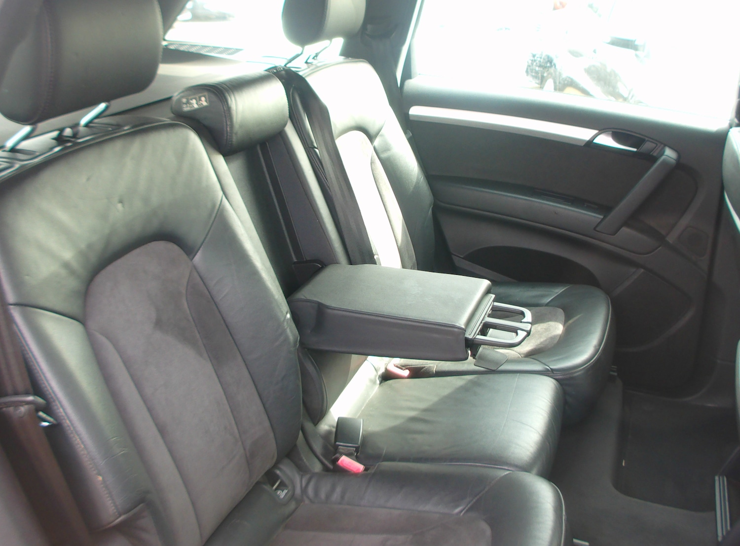 Used Audi Q7 2007 for sale - 78213348: Photo 9