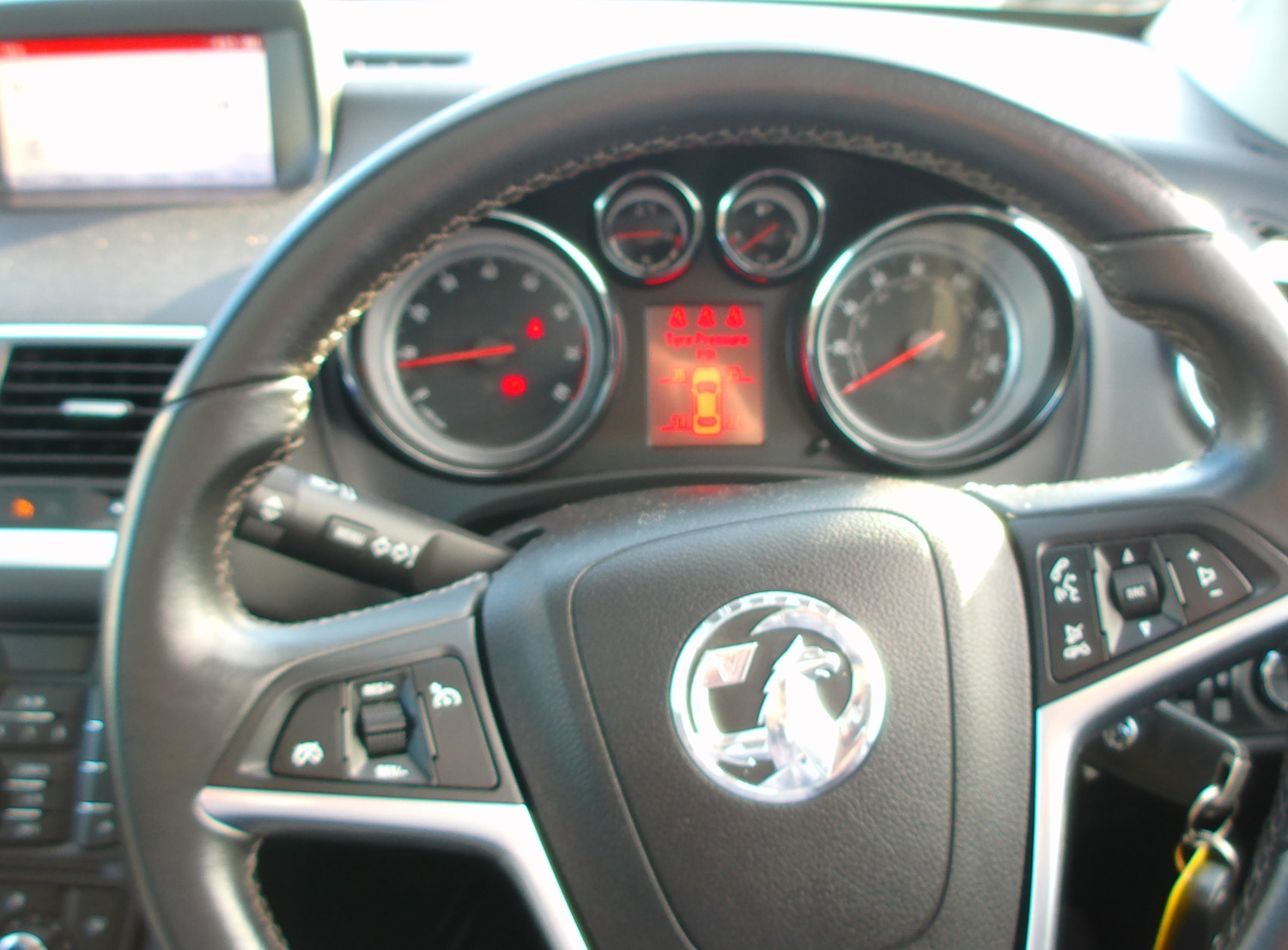 Used Vauxhall Meriva 2015 for sale - 78056018: Photo 11