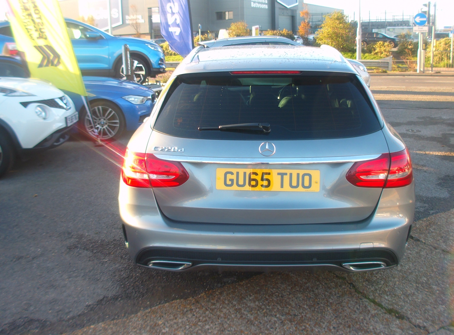 Used Mercedes-Benz C Class 2015 for sale - 77323978: Photo 5