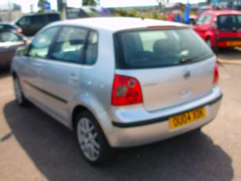 Used Volkswagen Polo 2004 for sale - 74986801: Photo