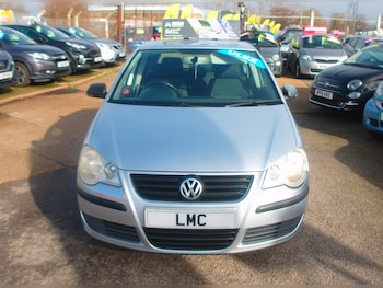 Used Volkswagen Polo 2009 for sale - 77506114: Photo