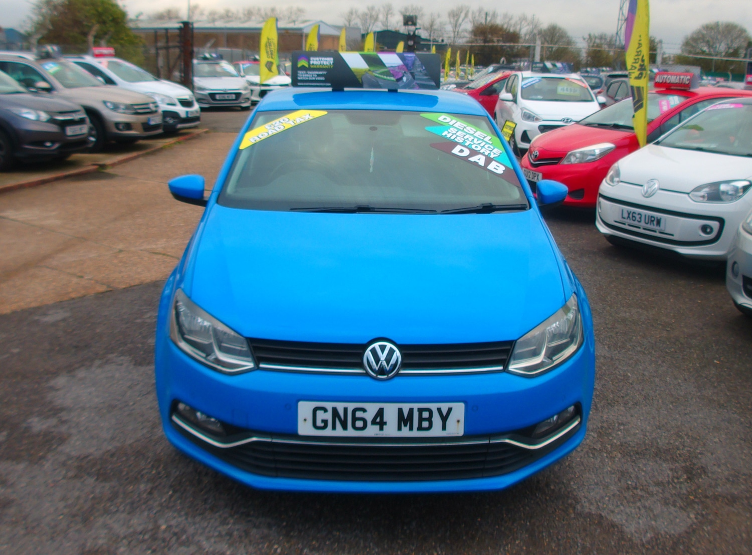 Used Volkswagen Polo 2014 for sale - 76429496: Photo 2