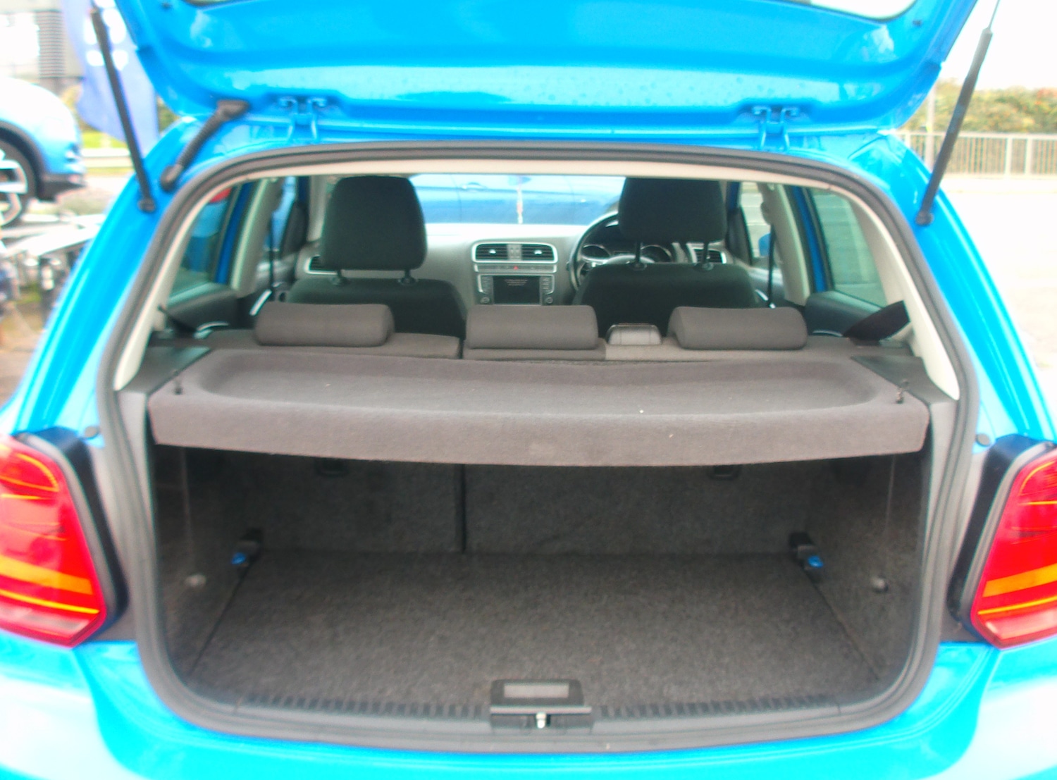 Used Volkswagen Polo 2014 for sale - 76429496: Photo 7