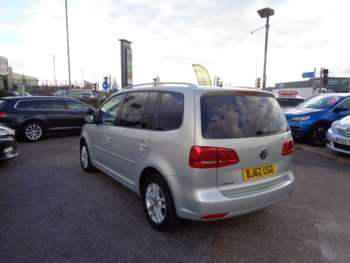 Used Volkswagen Touran 2012 for sale - 74024419: Photo