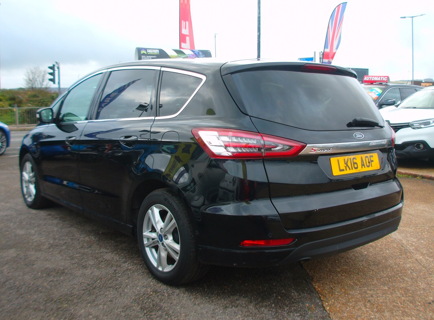Used Ford S-Max 2016 for sale - 76405833: Photo 4