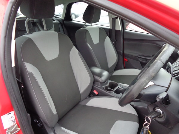 Used Ford Focus 2013 for sale - 73605099: Photo 9