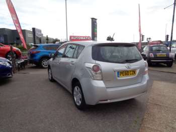 Used Toyota Verso 2010 for sale - 71948803: Photo