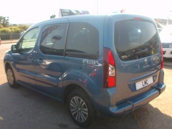 Used Peugeot Partner Tepee 2013 for sale - 79104801: Photo