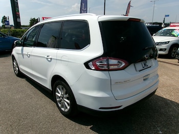 Used Ford Galaxy 2017 for sale - 79229553: Photo