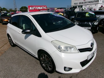 Used Toyota Yaris 2013 for sale - 79289792: Photo