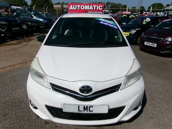 Used Toyota Yaris 2013 for sale - 79289792: Photo