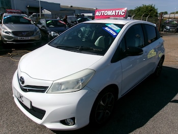 Used Toyota Yaris 2013 for sale - 79289792: Photo