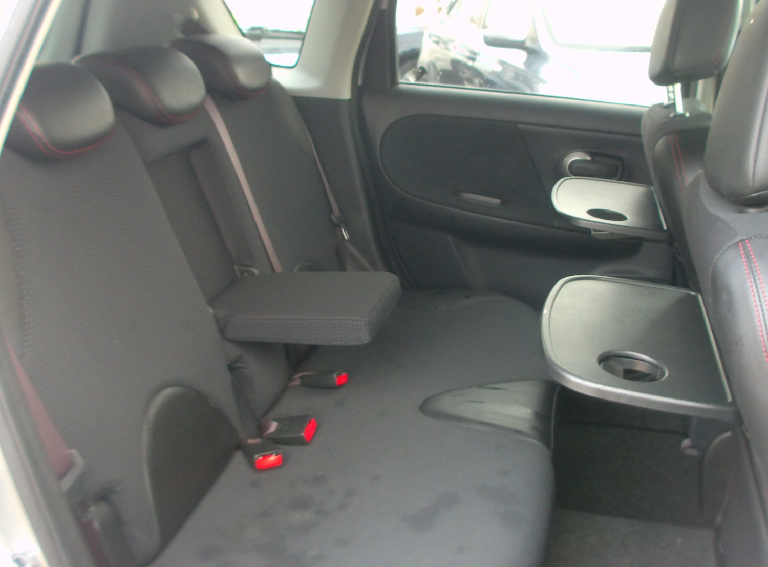 Used Nissan Note 2011 for sale - 77493793: Photo 8