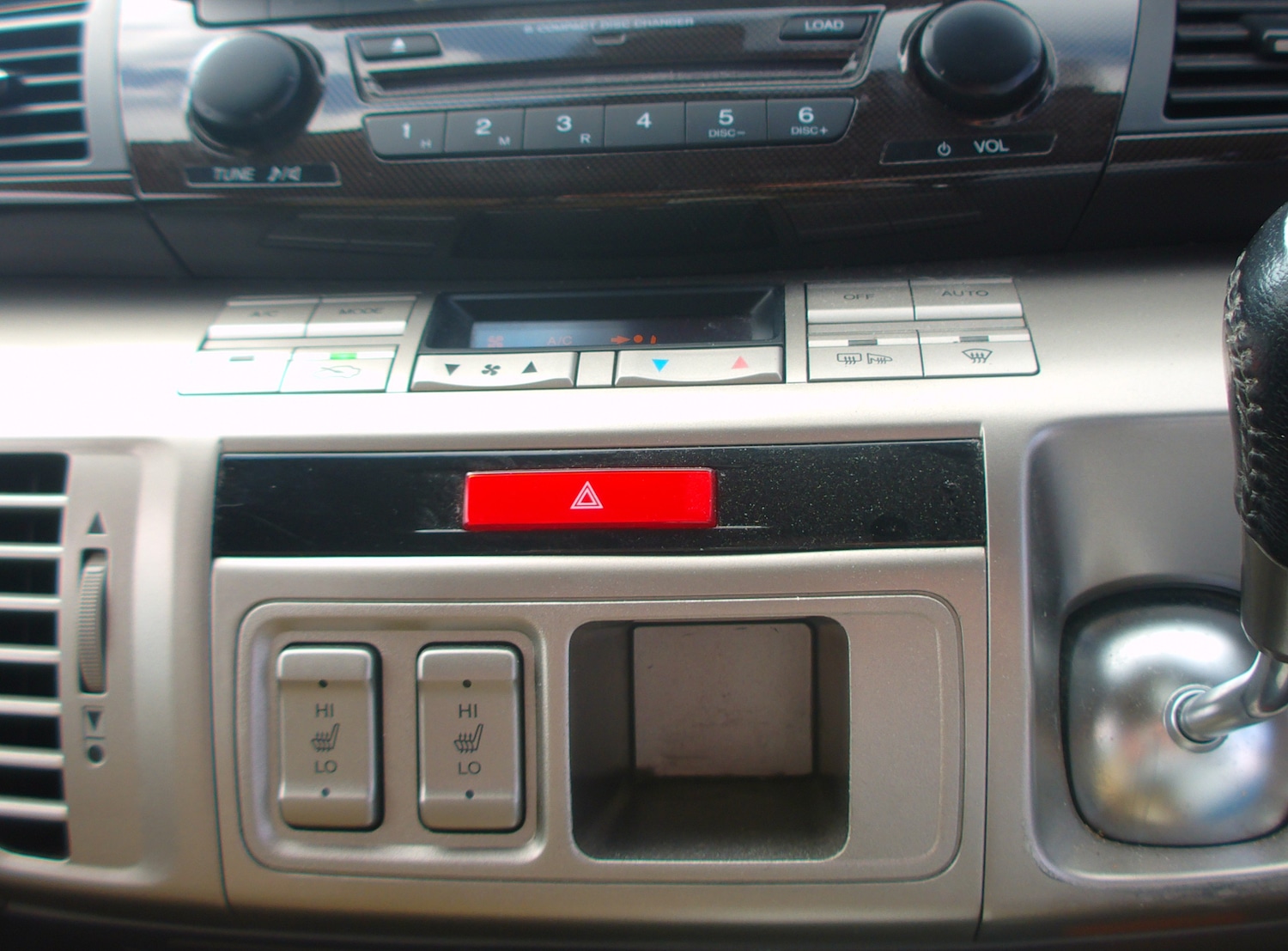 Used Honda FR-V 2010 for sale - 77980217: Photo 13