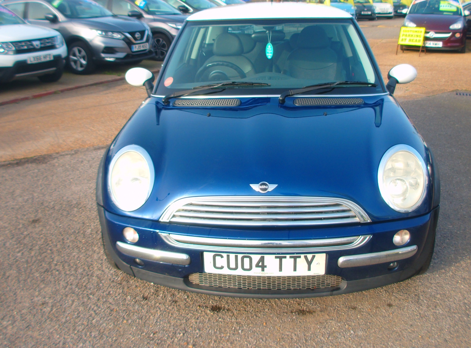 Used MINI Hatch 2004 for sale - 77764244: Photo 2