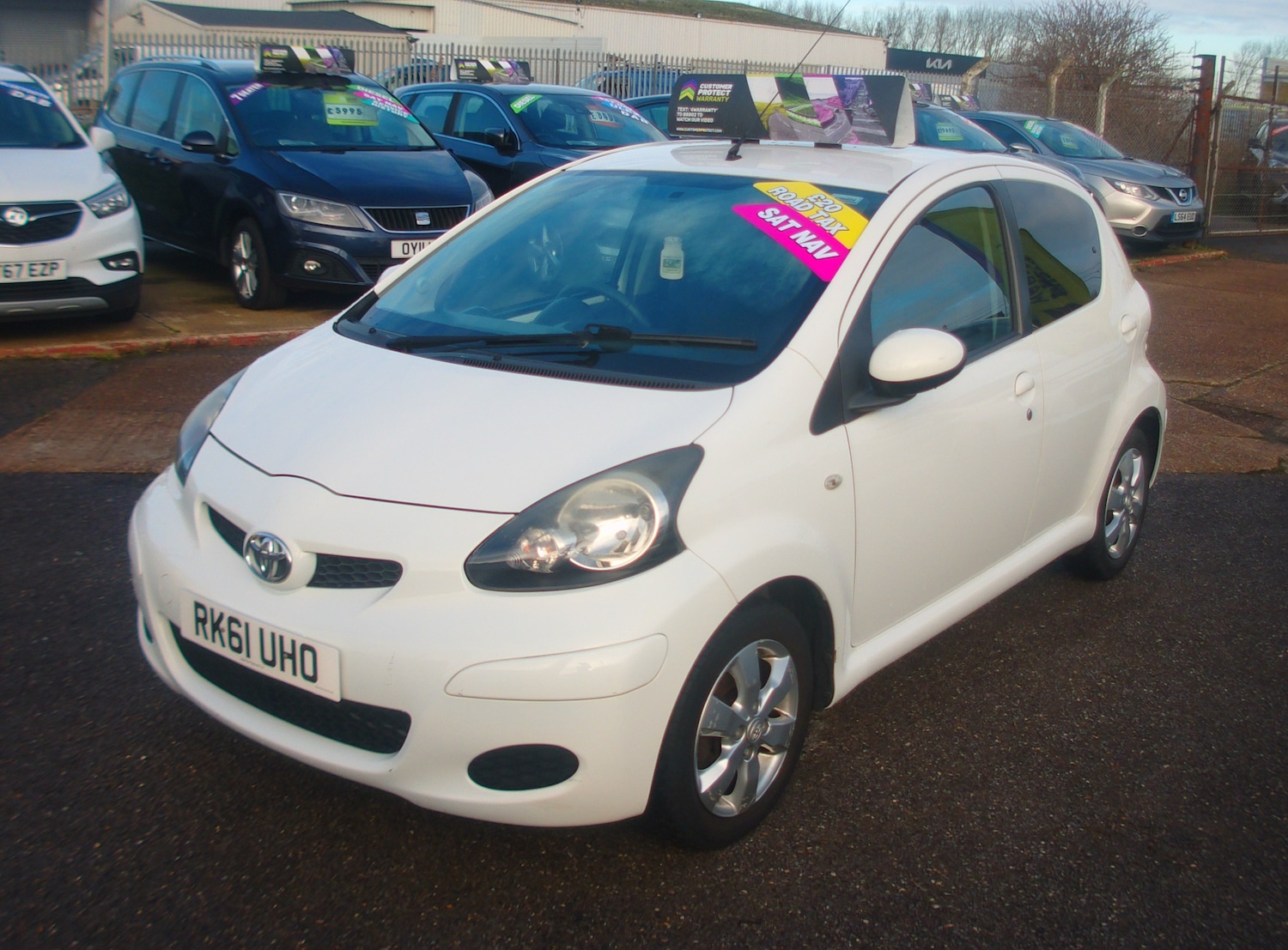 Used Toyota AYGO 2011 for sale - 77139304: Photo 3