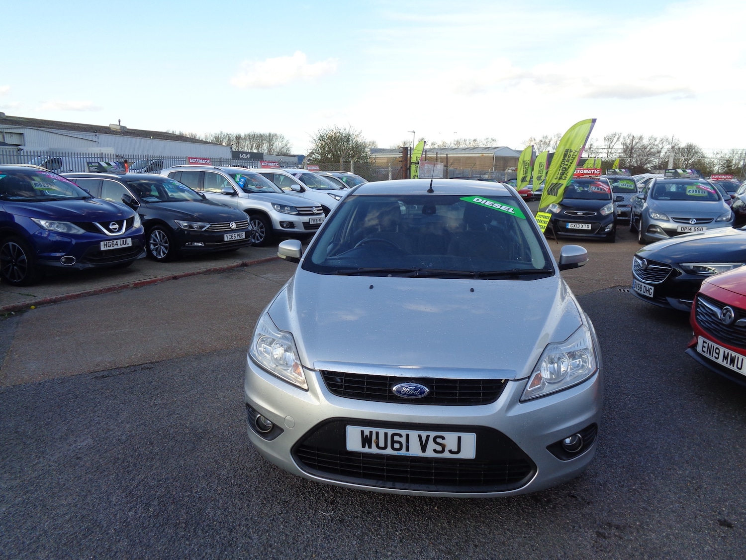 Used Ford Focus 2011 for sale - 76625729: Photo 2