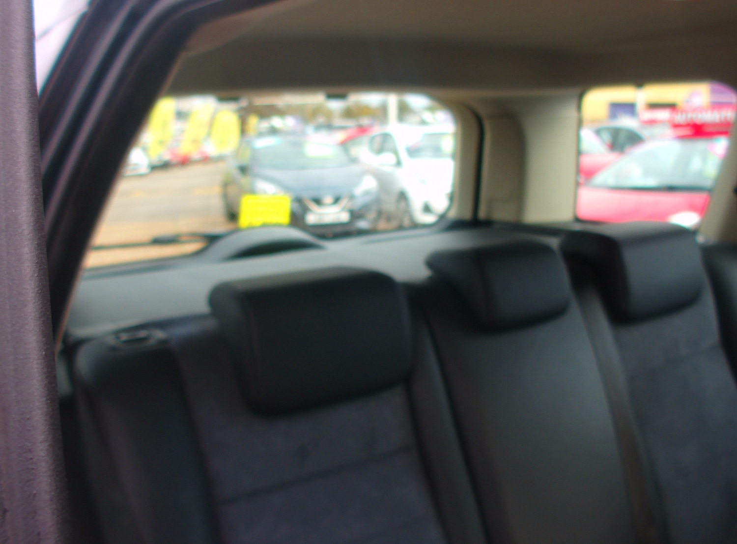 Used Land Rover Freelander 2 2011 for sale - 76376847: Photo 7