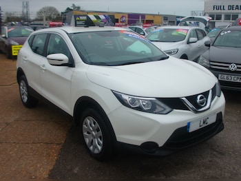 Used Nissan Qashqai 2016 for sale - 77533725: Photo