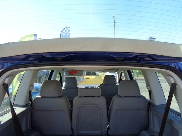 Used Volkswagen Touran 2009 for sale - 74620359: Photo 7
