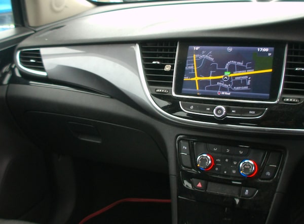 Used Vauxhall Mokka X 2017 for sale - 76253186: Photo 12