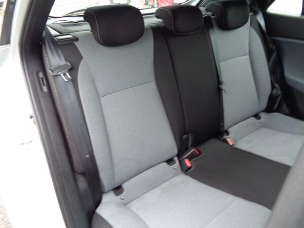 Used Hyundai i20 2016 for sale - 69059837: Photo 8