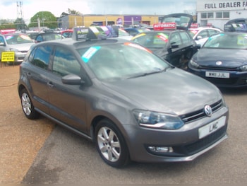 Used Volkswagen Polo 2014 for sale - 78579109: Photo