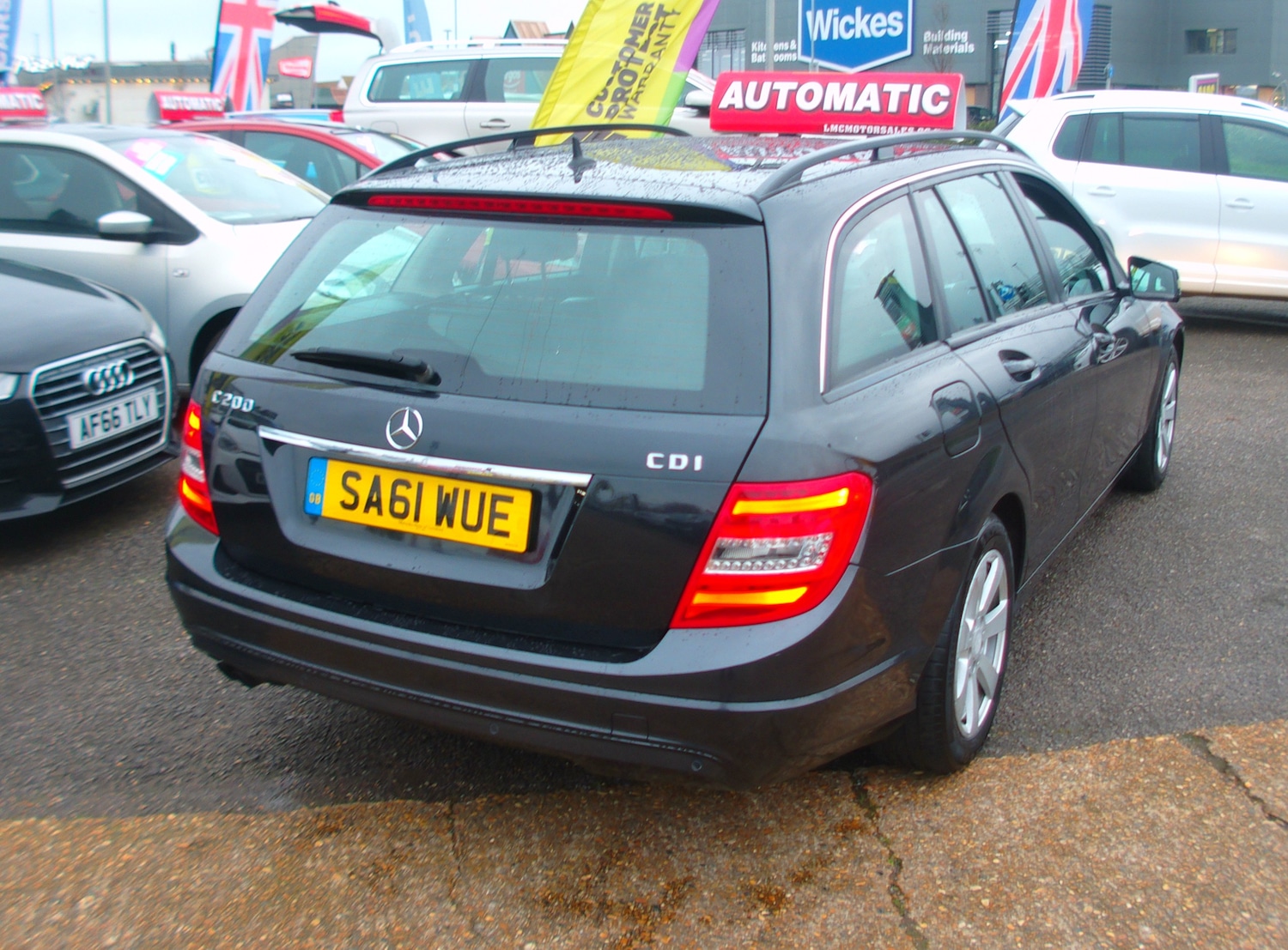 Used Mercedes-Benz C Class 2011 for sale - 76961841: Photo 6