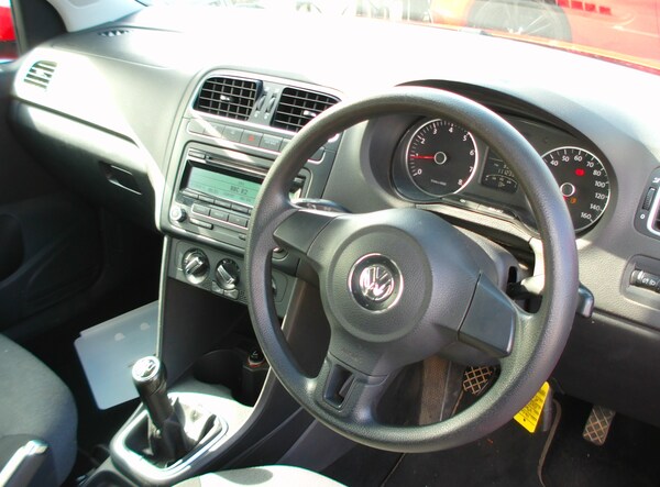 Used Volkswagen Polo 2009 for sale - 75331040: Photo 10
