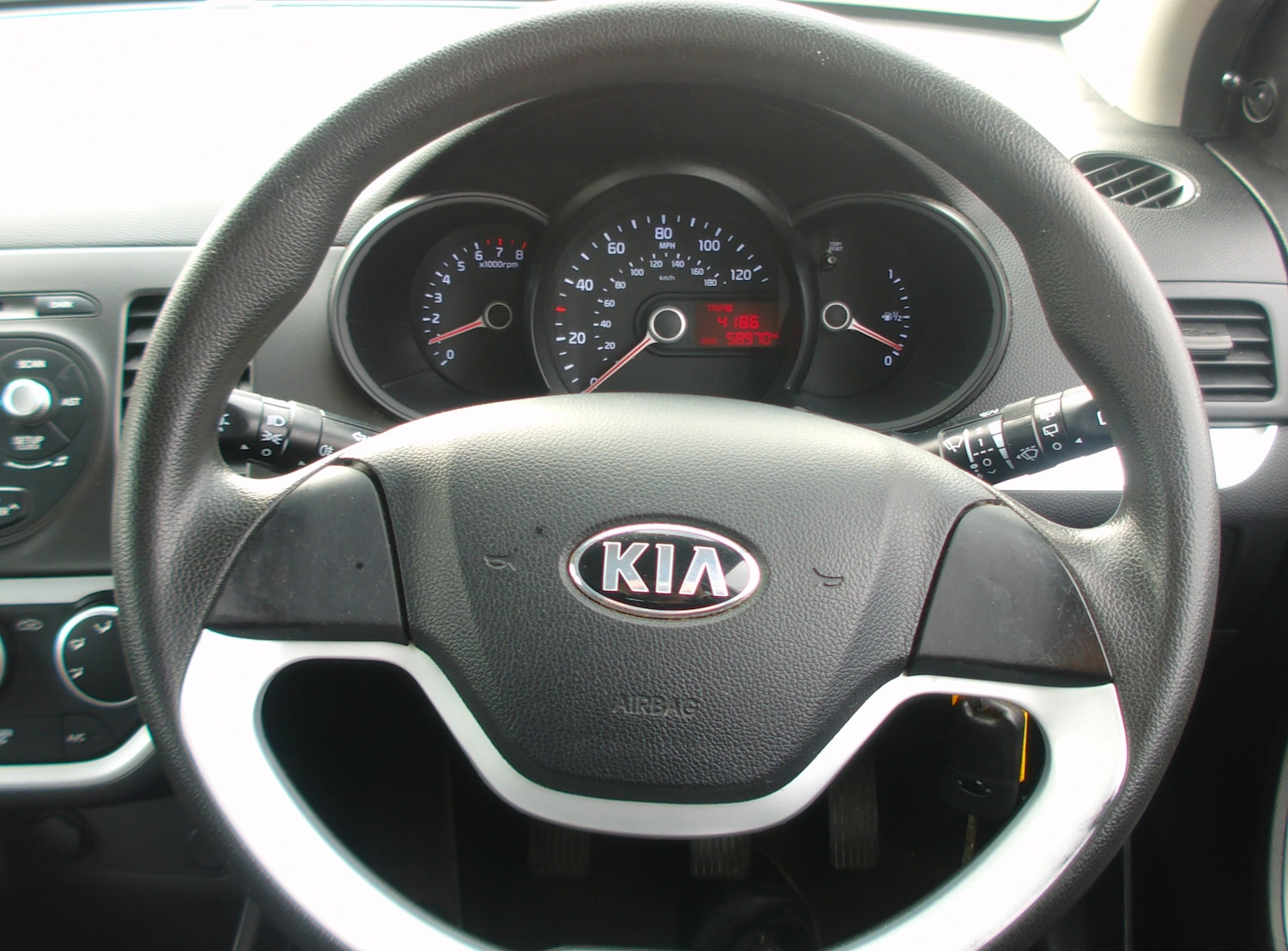 Used Kia Picanto 2013 for sale - 76461940: Photo 11
