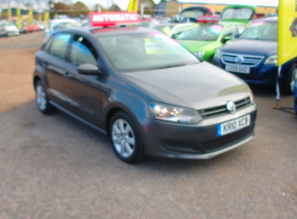 Used Volkswagen Polo 2010 for sale - 76219710: Photo 1
