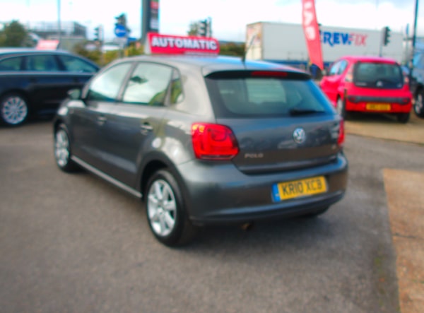 Used Volkswagen Polo 2010 for sale - 76219710: Photo 4